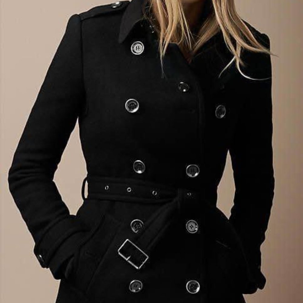 Burberry Double Breasted Black Wool coat size US 2 (UK 4)